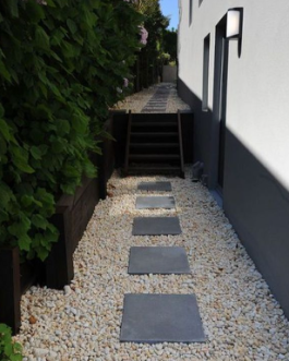 Paving Slab 600 x 600 x 45mm – Charcoal (20 SQM)